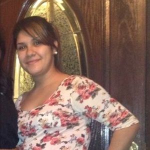 Meet your Posher, Viviana